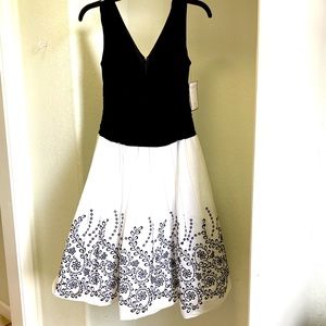 Jessica Howard Black White Party Dress Size 6